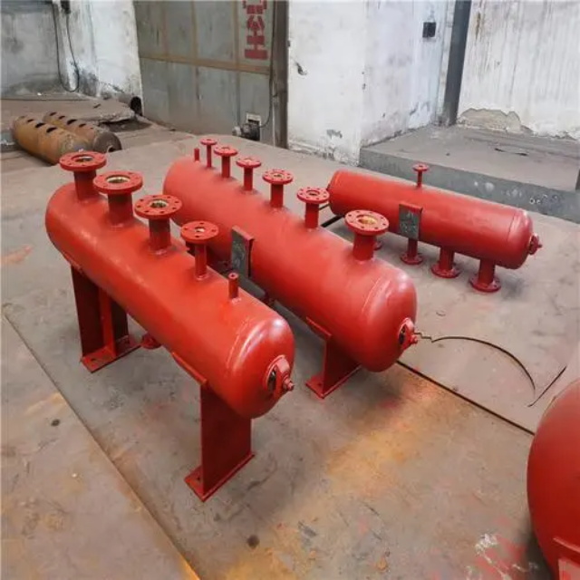 陵城分集水器安装高度